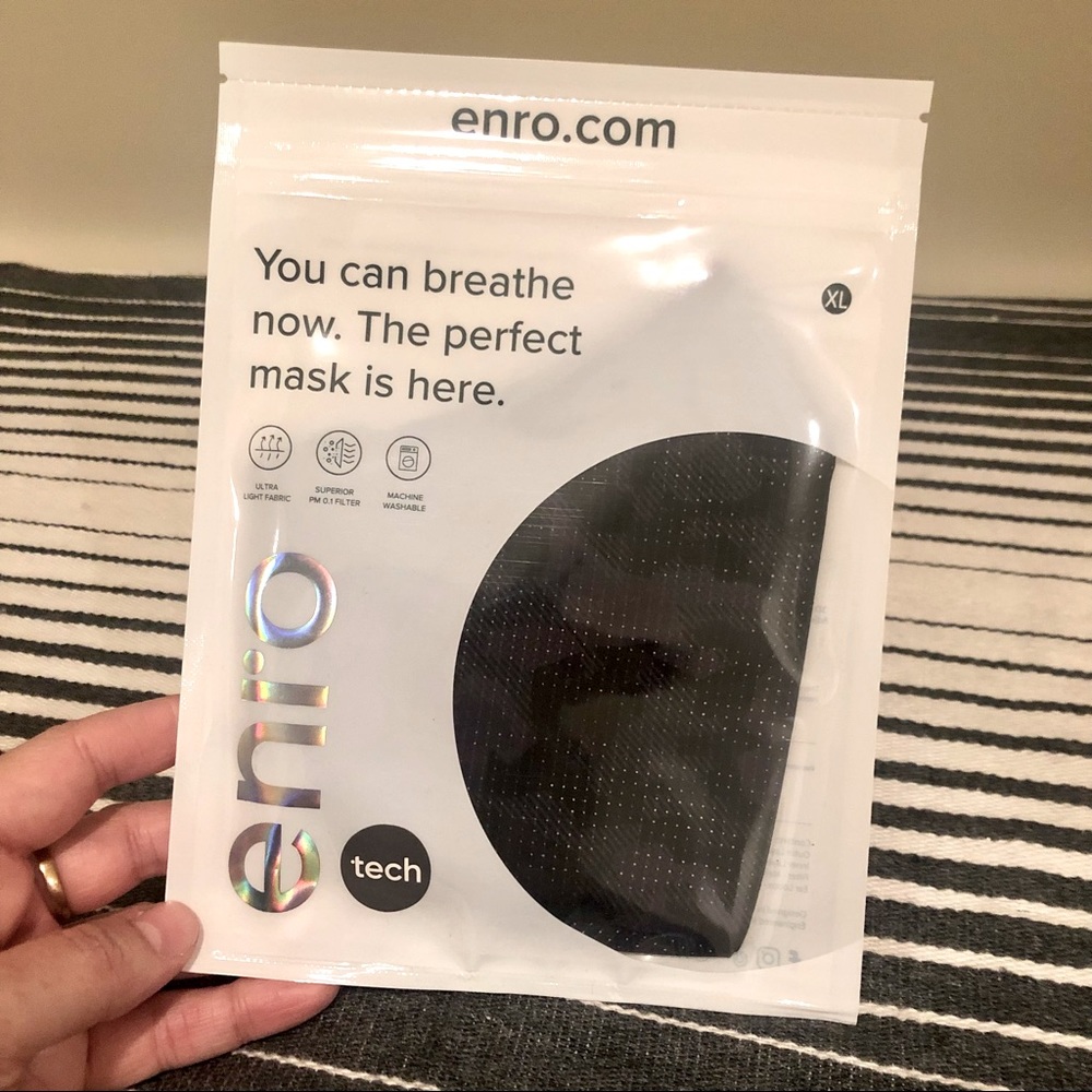 NWT Enro face mask XL Black Camo machine washable reusable